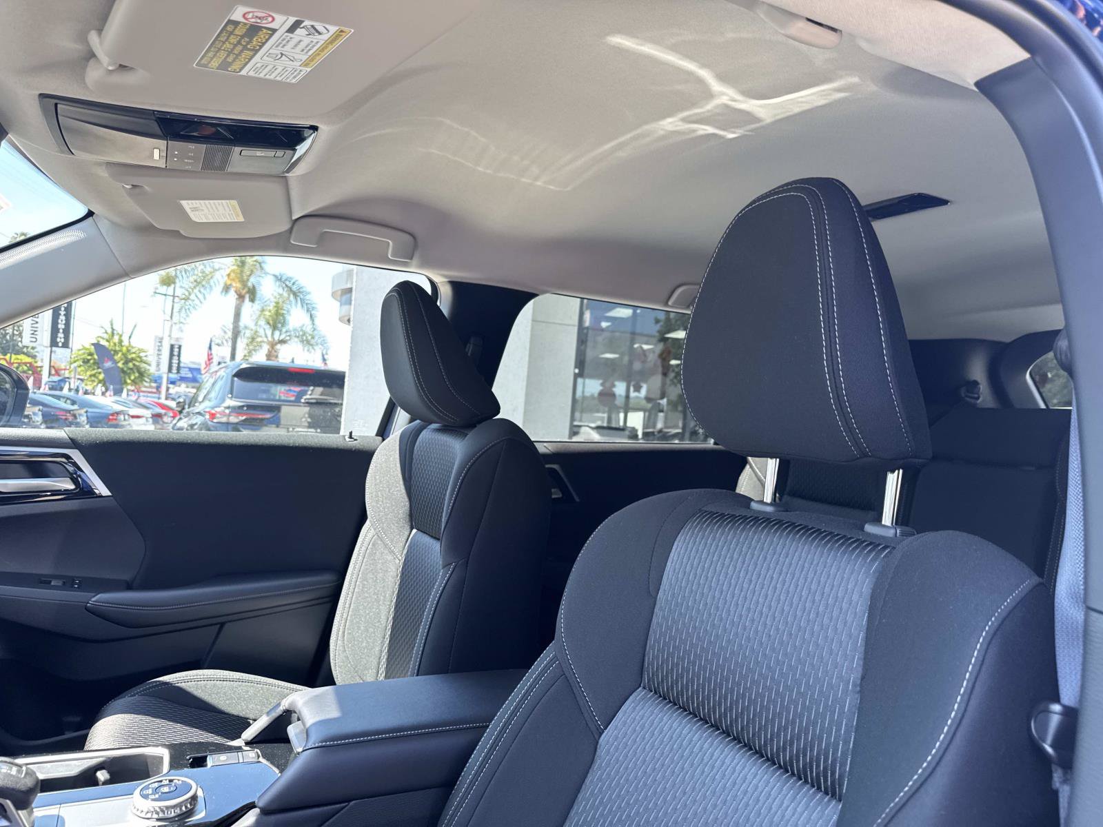 New 2026 Mitsubishi Outlander ES FWD image 16