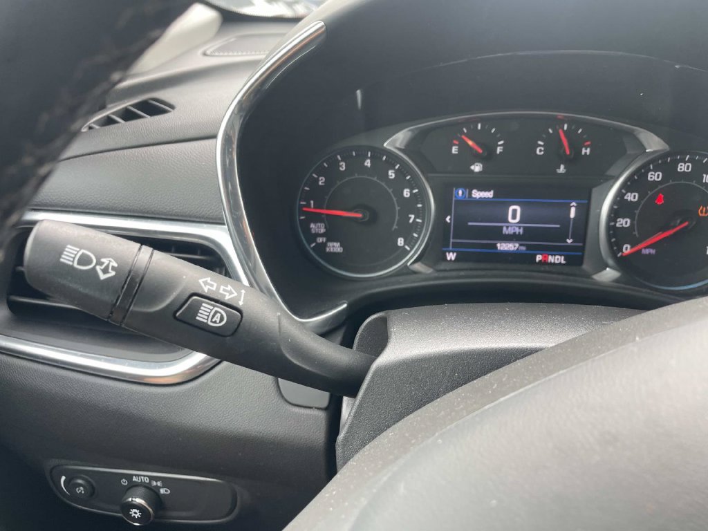 Used 2024 Chevrolet Equinox LT AWD/4WD image 32