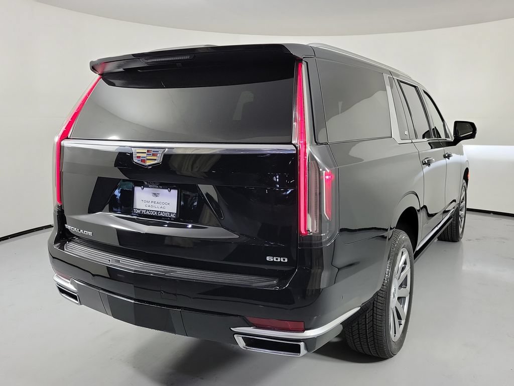 Used 2024 Cadillac Escalade ESV Premium Luxury Platinum AWD/4WD image 3