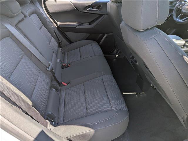 Used 2025 Chevrolet Equinox LT image 18