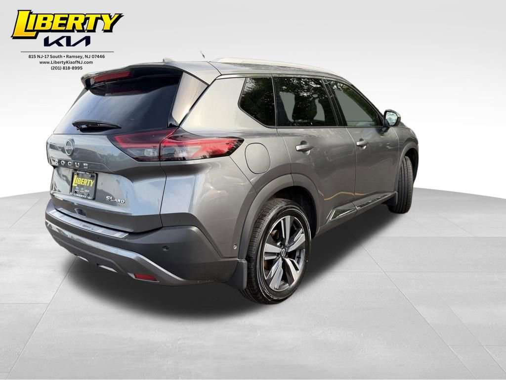 Used 2023 Nissan Rogue SL w/ SL Premium Package AWD/4WD image 7