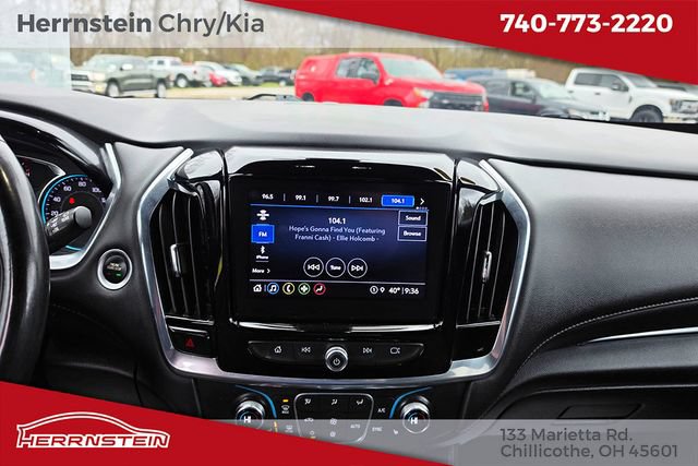 Used 2023 Chevrolet Traverse LT FWD image 9