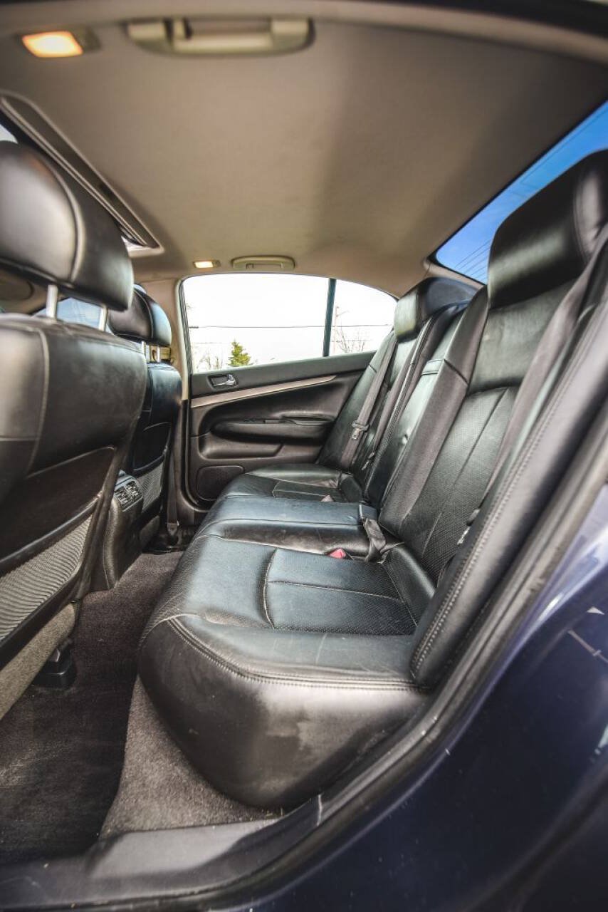 Used 2011 INFINITI G25 x w/ Moonroof Pkg AWD/4WD image 21