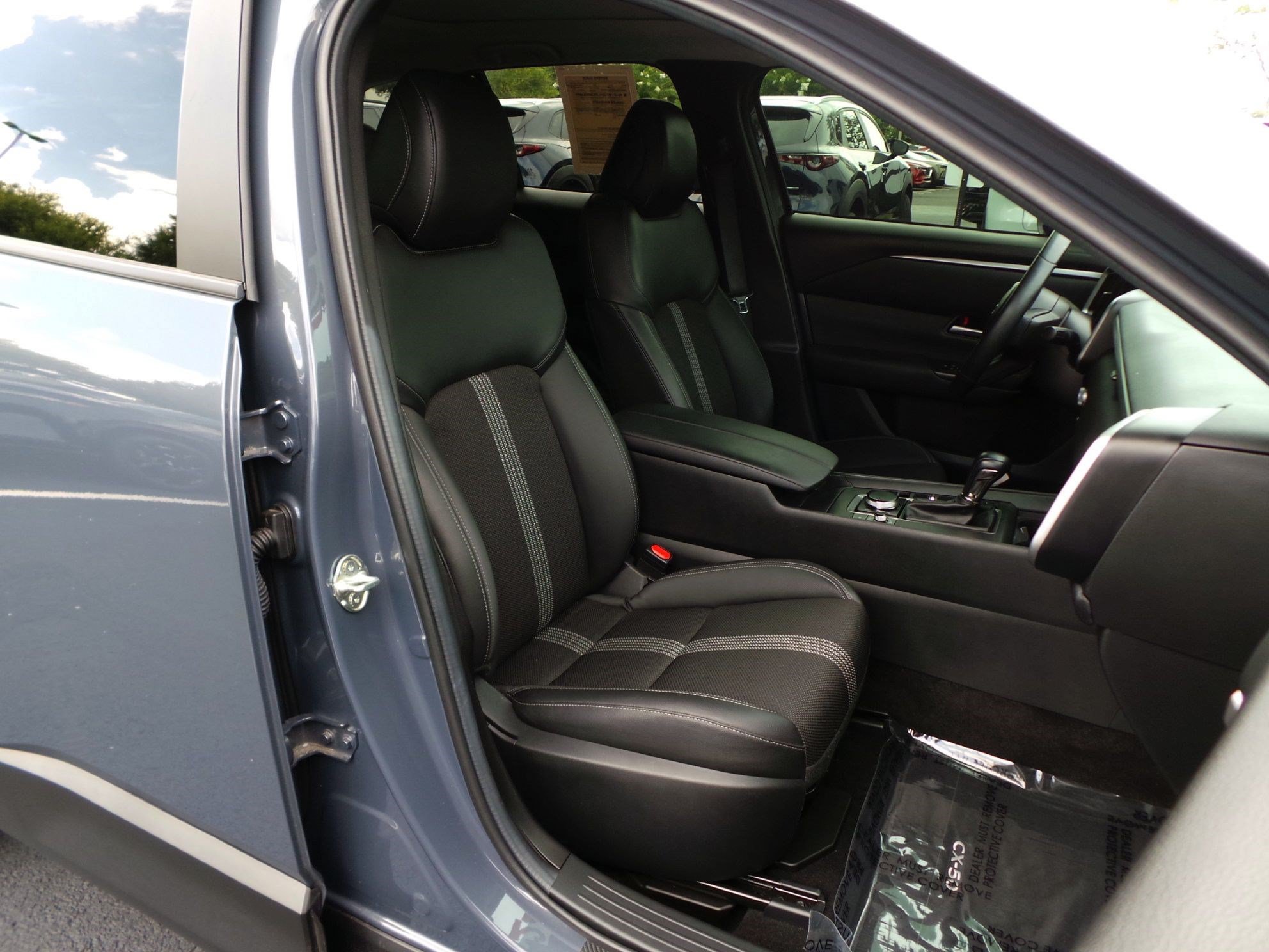 Certified 2024 MAZDA CX-50 AWD 2.5 S w/ Premium Package image 17