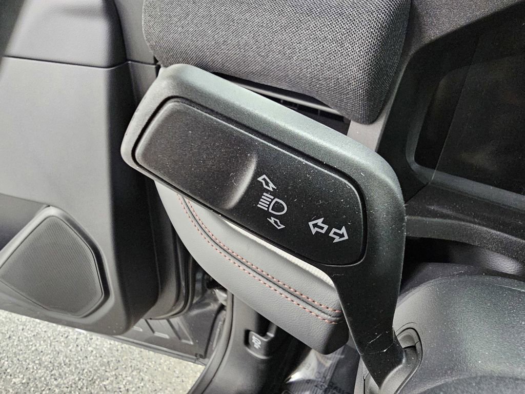 New 2026 Ford Explorer Active image 32
