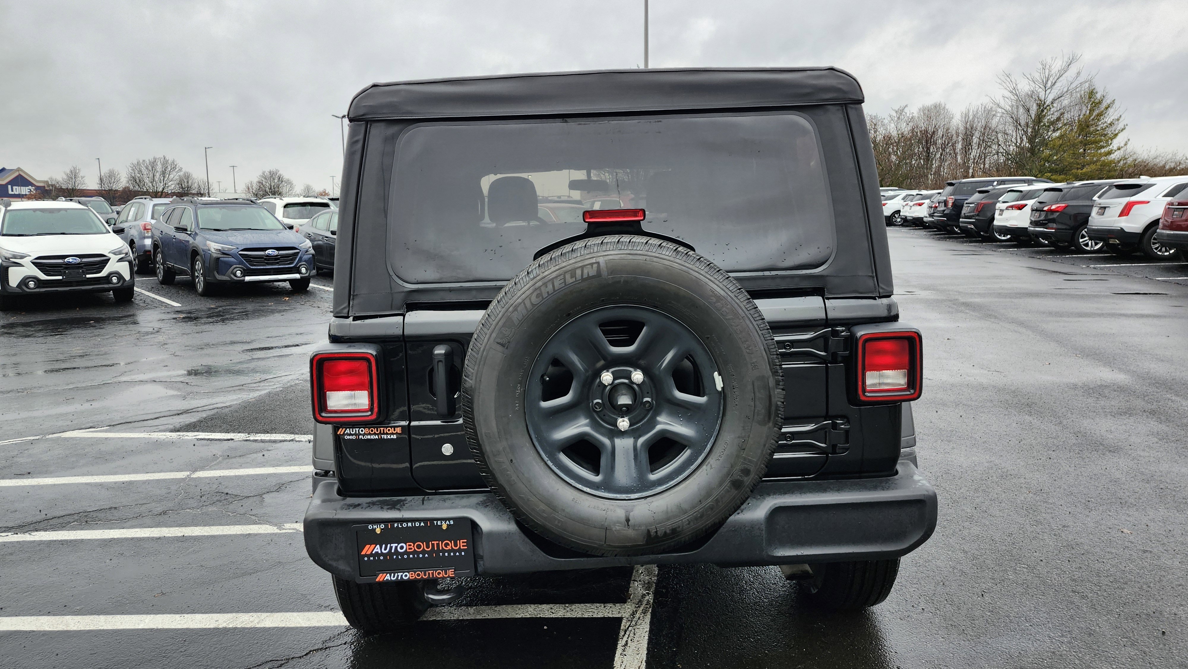 Used 2023 Jeep Wrangler Sport image 16