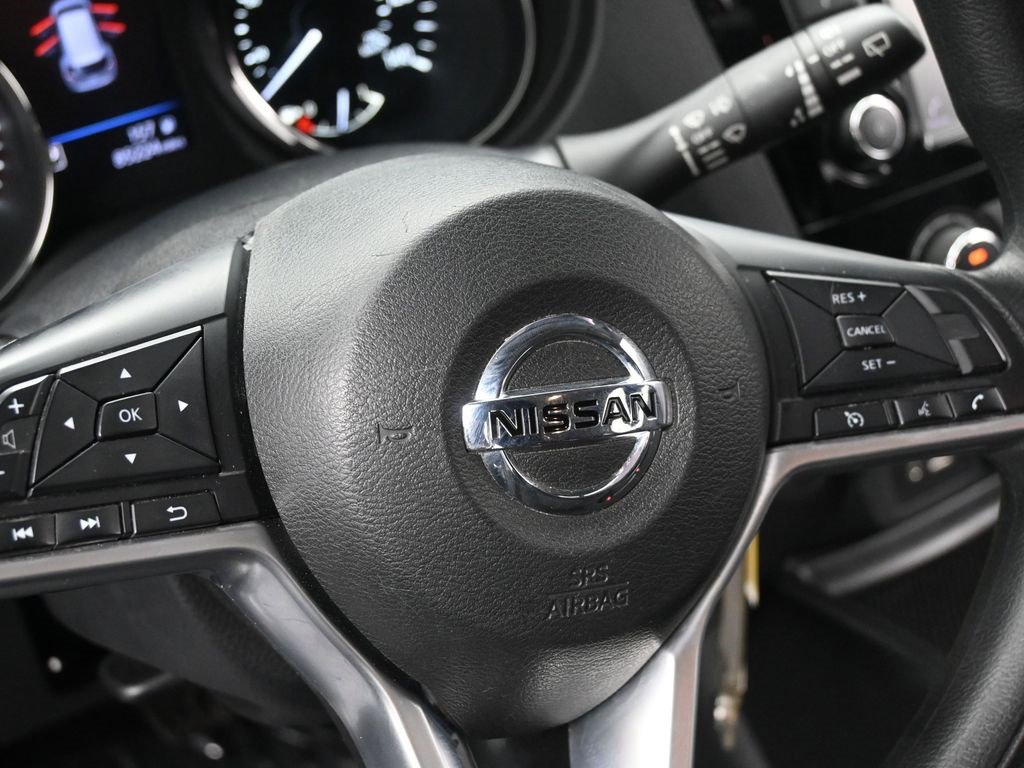 Used 2018 Nissan Rogue S image 14