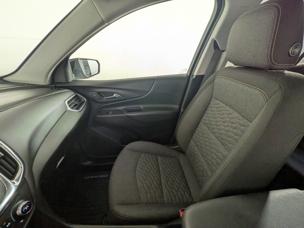 Used 2019 Chevrolet Equinox LT image 29