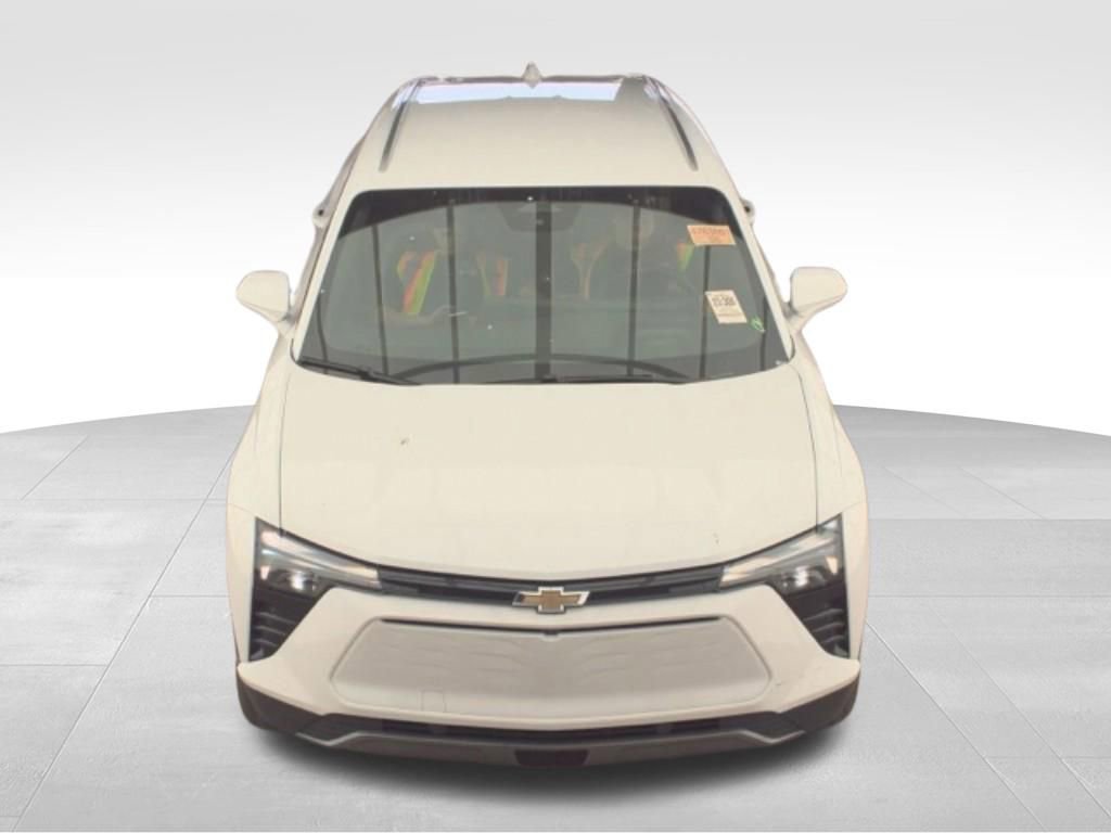 Used 2024 Chevrolet Blazer EV LT AWD/4WD image 2