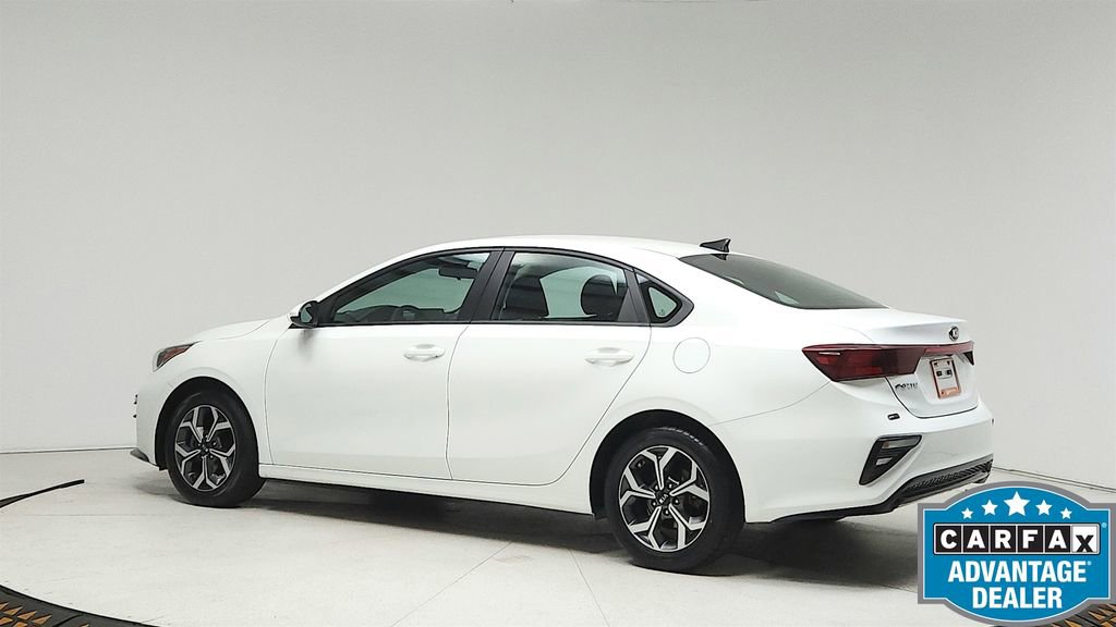Used 2021 Kia Forte LXS FWD image 3