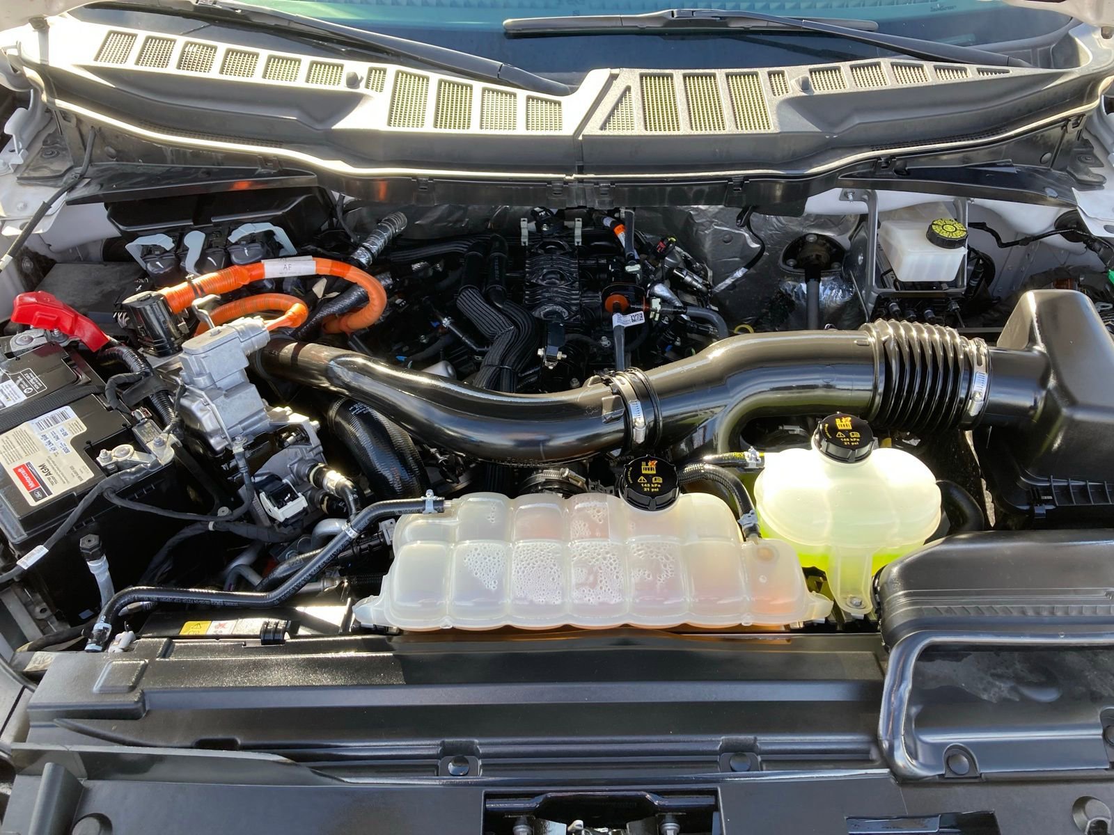 Used 2024 Ford F150 XLT w/ Mobile Office Package image 44