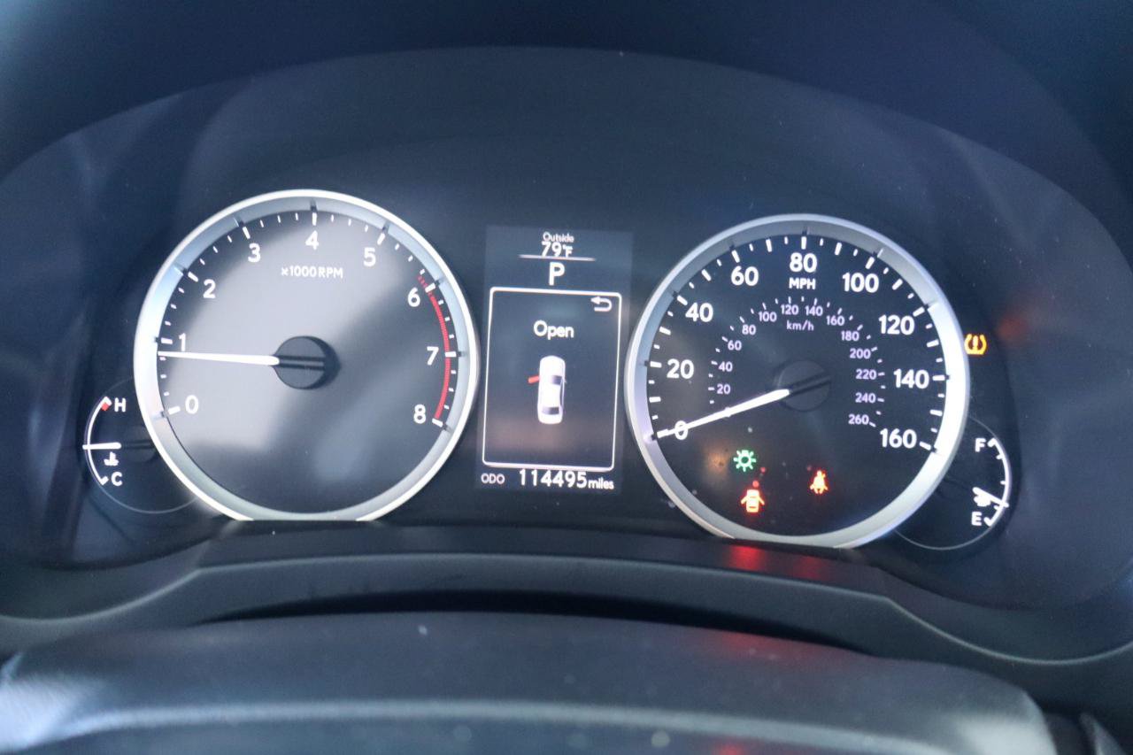 Used 2016 Lexus IS 200t RWD image 23