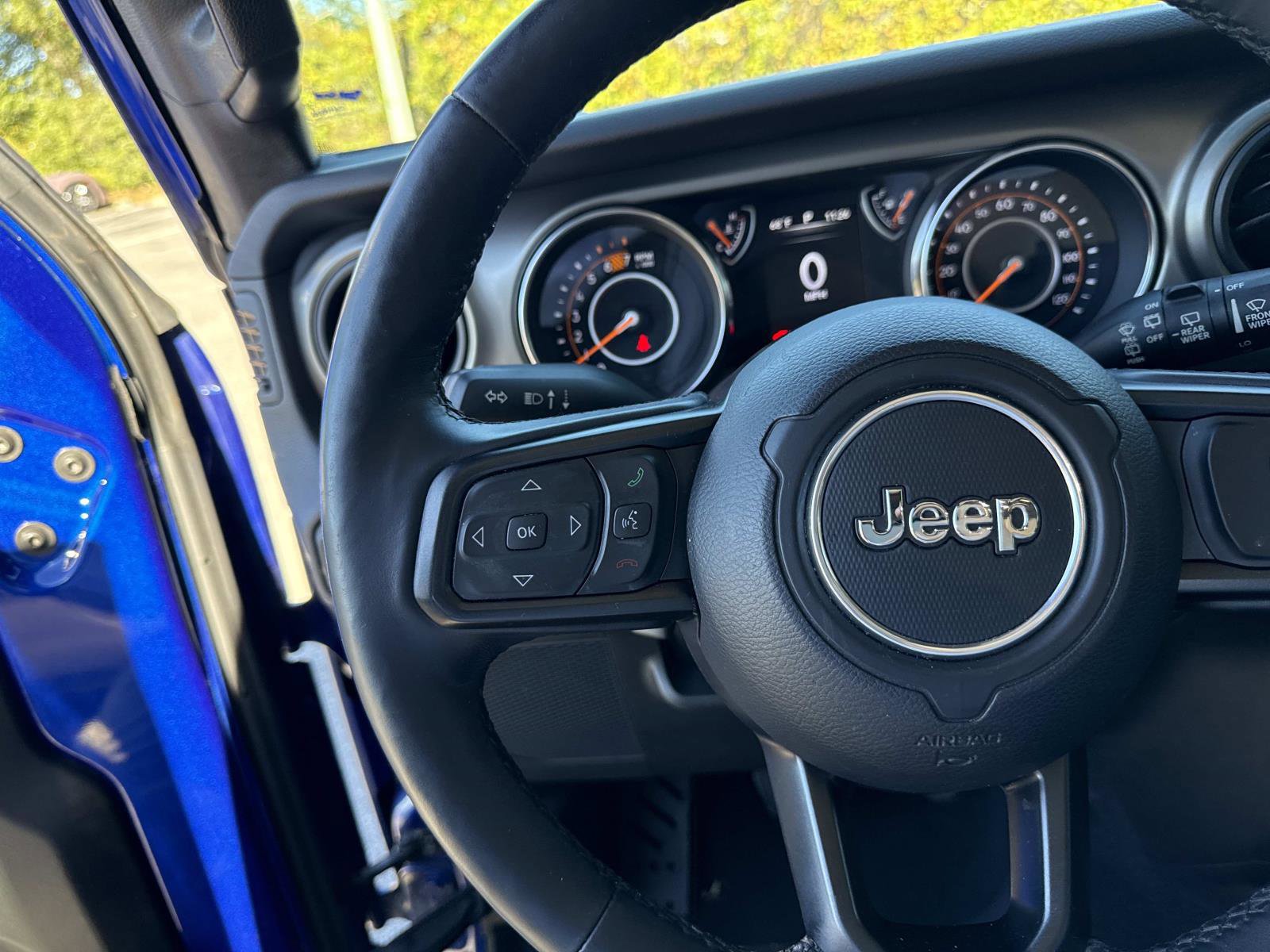Used 2018 Jeep Wrangler Unlimited Sport S image 31
