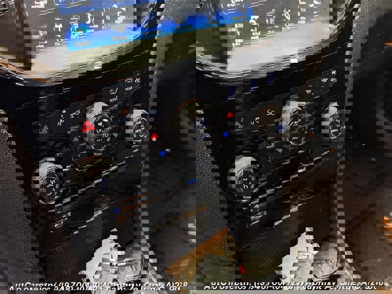 Used 2012 Chrysler 300 S image 15