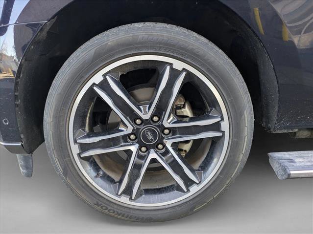 Used 2021 Ford Expedition Max Limited AWD/4WD image 17