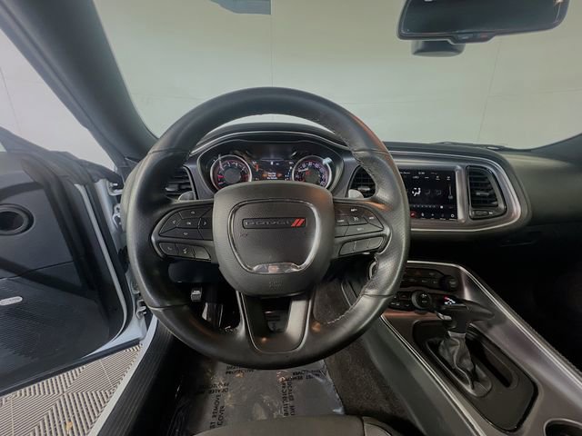 Used 2018 Dodge Challenger R/T image 14