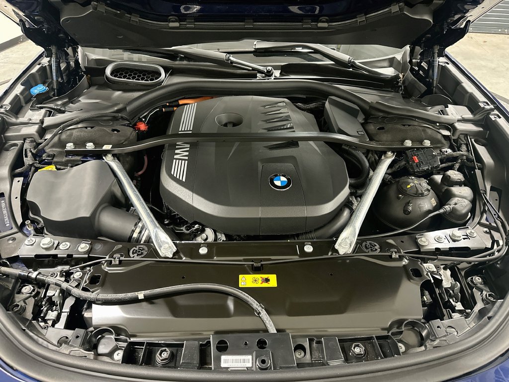 Used 2026 BMW 750e xDrive AWD/4WD image 31