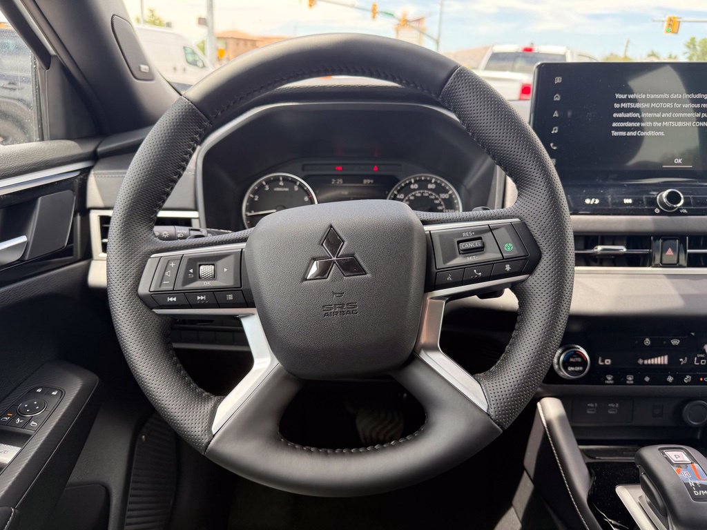 New 2026 Mitsubishi Outlander AWD image 6