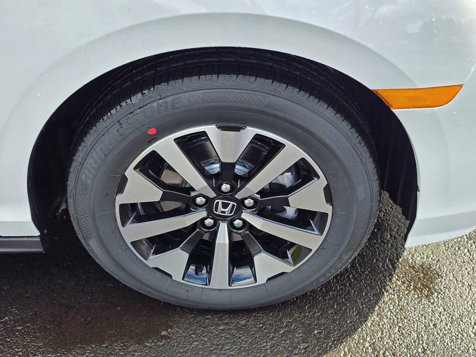 New 2026 Honda Odyssey EX-L image 9