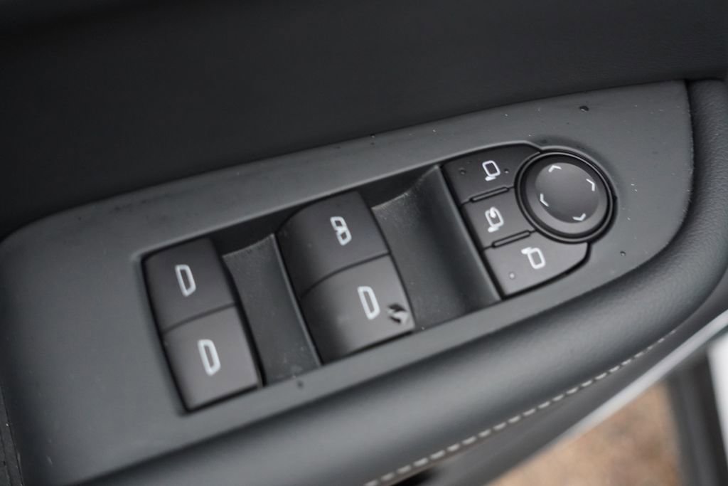 Certified 2025 Buick Enclave Preferred image 23