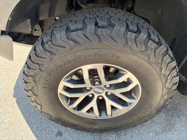 Used 2018 Ford F150 Raptor w/ Equipment Group 802A Luxury AWD/4WD image 12