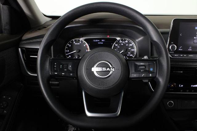 Certified 2022 Nissan Rogue SV FWD image 25