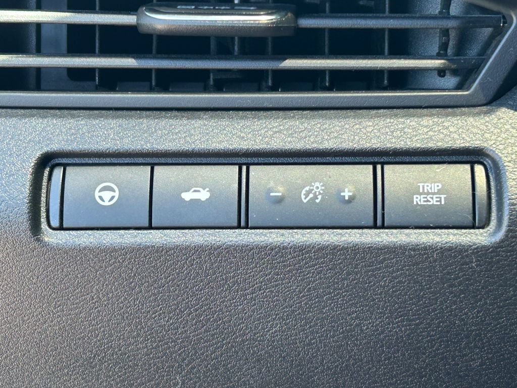 Used 2023 Nissan Altima 2.5 SL FWD image 25