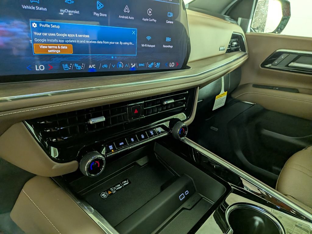 New 2026 Chevrolet Tahoe High Country AWD/4WD image 26