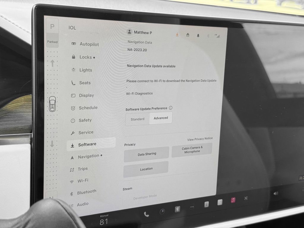 Used 2022 Tesla Model X image 26