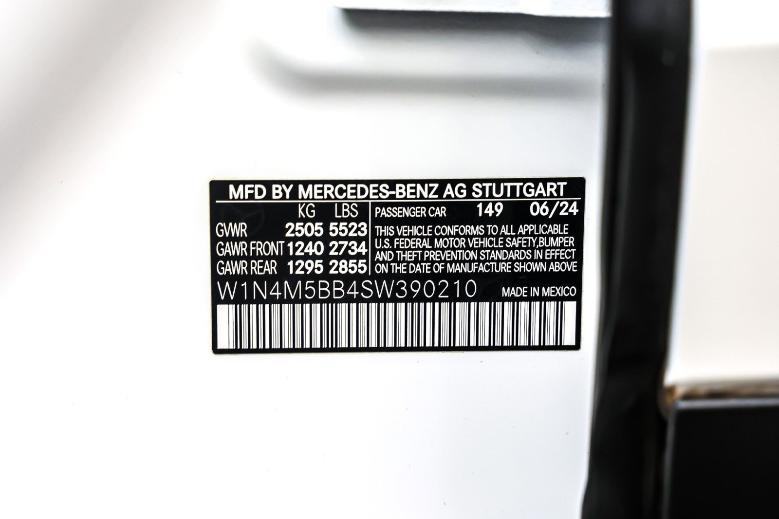 Used 2025 Mercedes-Benz GLB 35 AMG 4MATIC image 26