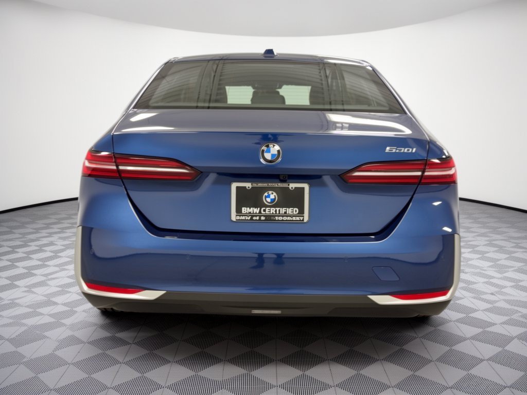 Certified 2026 BMW 530i RWD image 11