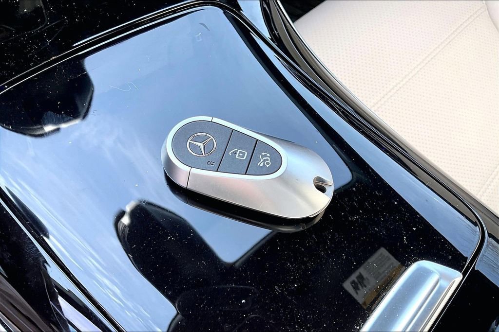 Certified 2023 Mercedes-Benz C 300 4MATIC Sedan image 10
