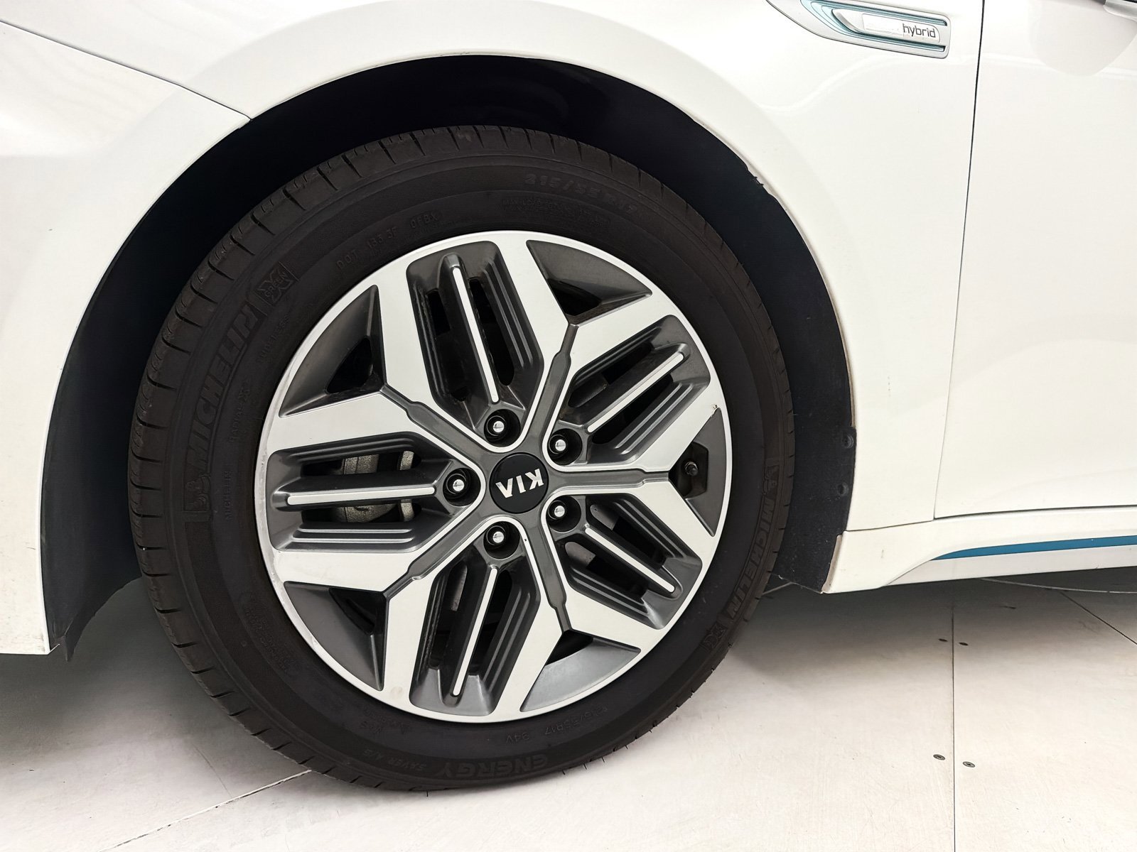 Used 2020 Kia Optima EX image 13