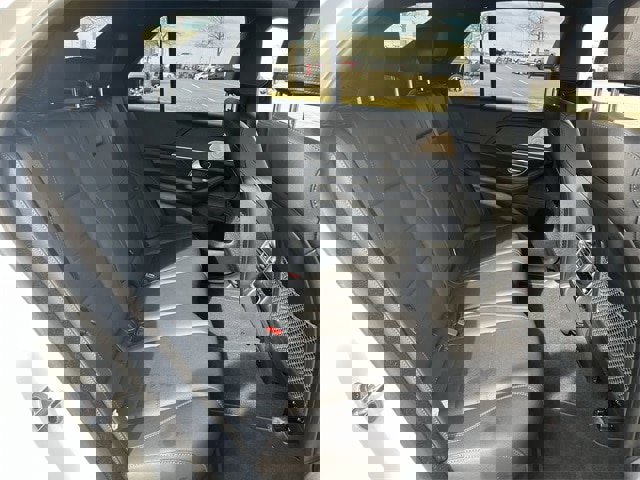 Used 2022 Mercedes-Benz GLE 450 4MATIC image 33