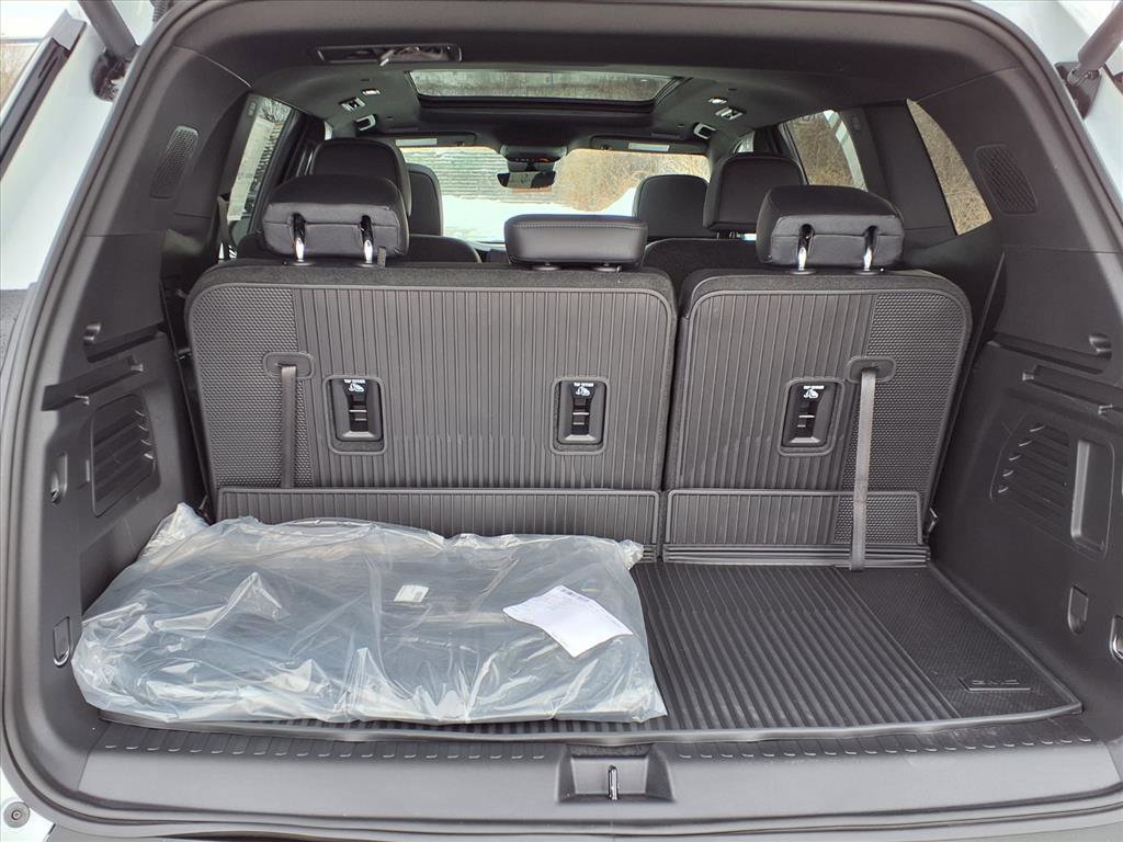 New 2026 GMC Acadia Elevation w/ Black Edition image 22