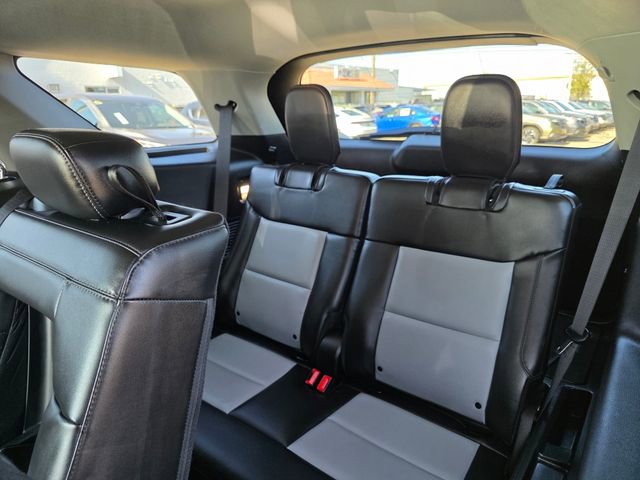 Used 2022 Ford Explorer XLT image 15