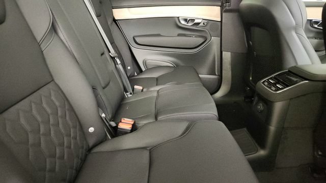New 2026 Volvo XC90 T8 Plus w/ Protection Package AWD/4WD image 35