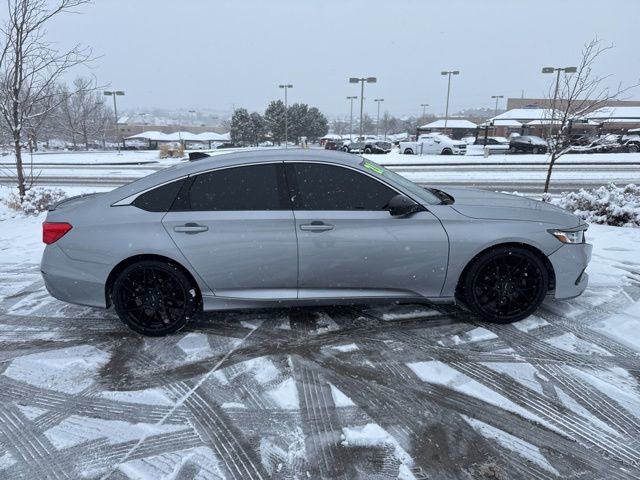 Used 2021 Honda Accord Sport image 9