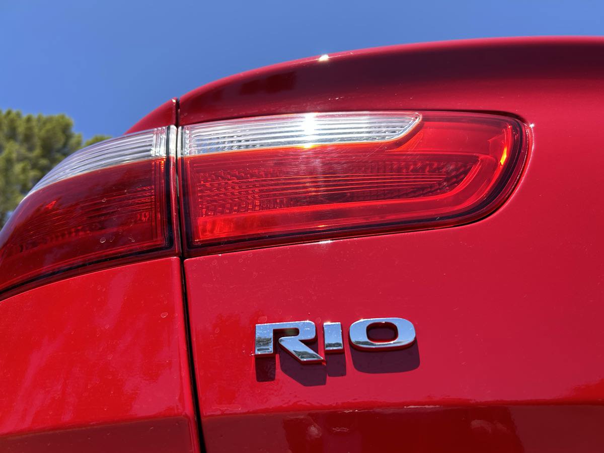 Used 2013 Kia Rio LX image 11