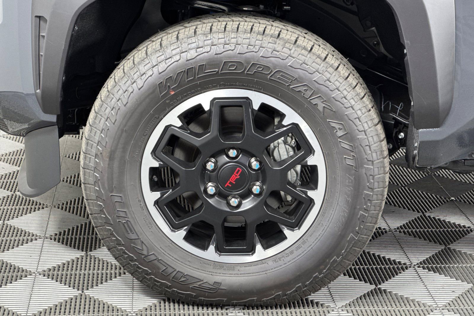 New 2025 Toyota Tacoma TRD Off-Road image 25