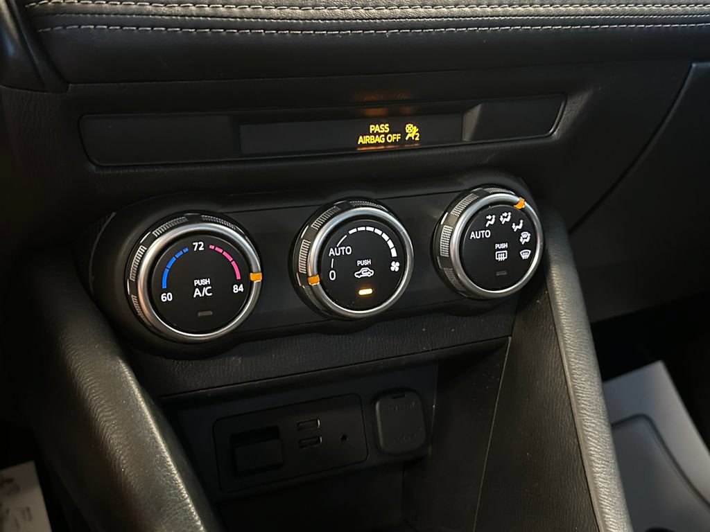 Used 2019 MAZDA CX-3 Sport w/ Sport I-ACTIVSENSE Package FWD image 15