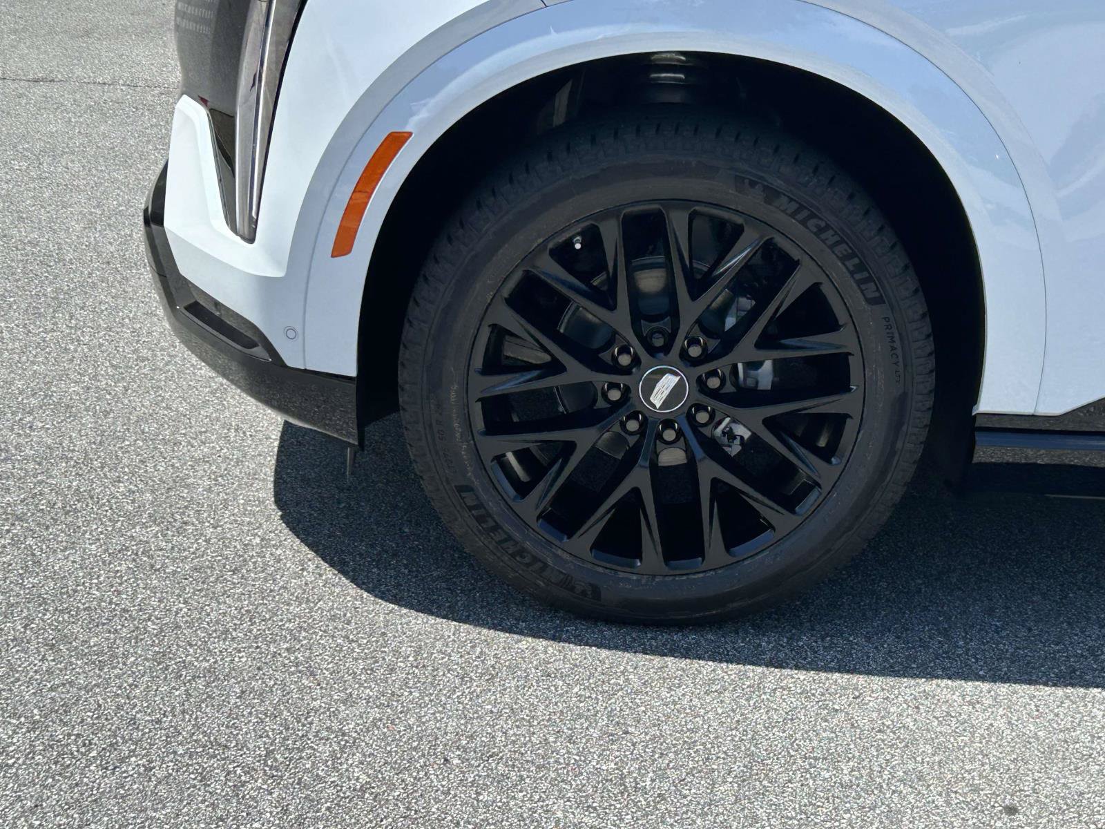 New 2026 Cadillac Escalade IQL Sport 1 w/ LPO, ONYX Package AWD/4WD image 9