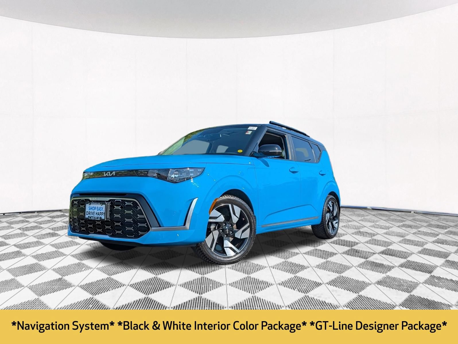 Used 2023 Kia Soul GT-Line FWD image 2