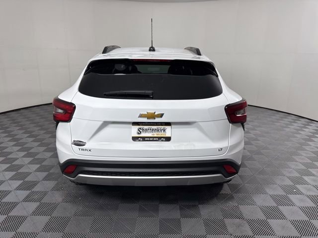New 2026 Chevrolet Trax LT image 4