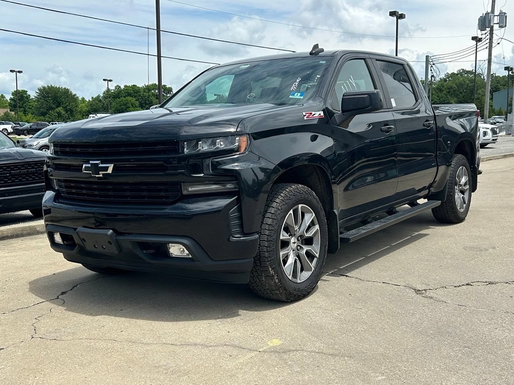 Used 2020 Chevrolet Silverado 1500 RST AWD/4WD image 2