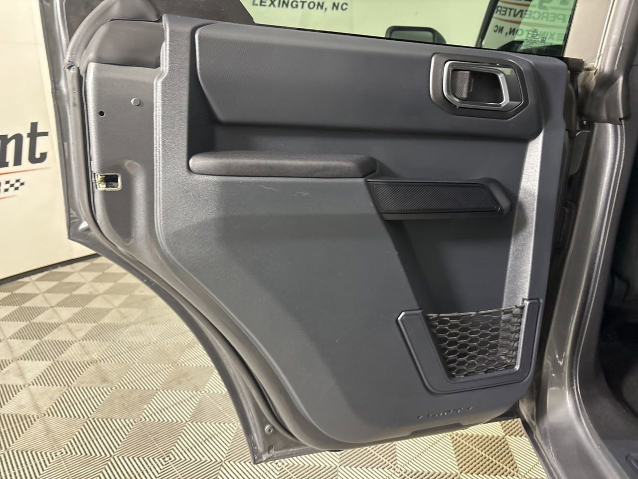 Used 2025 Ford Bronco Big Bend image 18