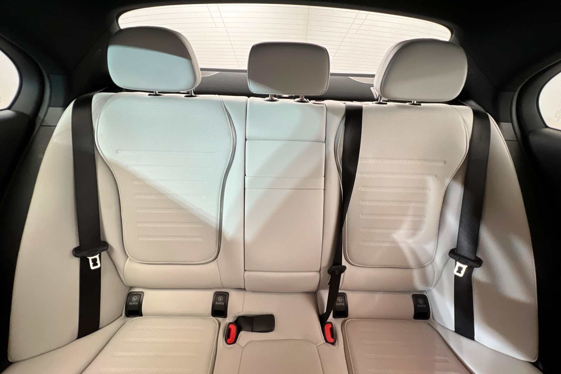 New 2026 Mercedes-Benz C 300 4MATIC Sedan image 25