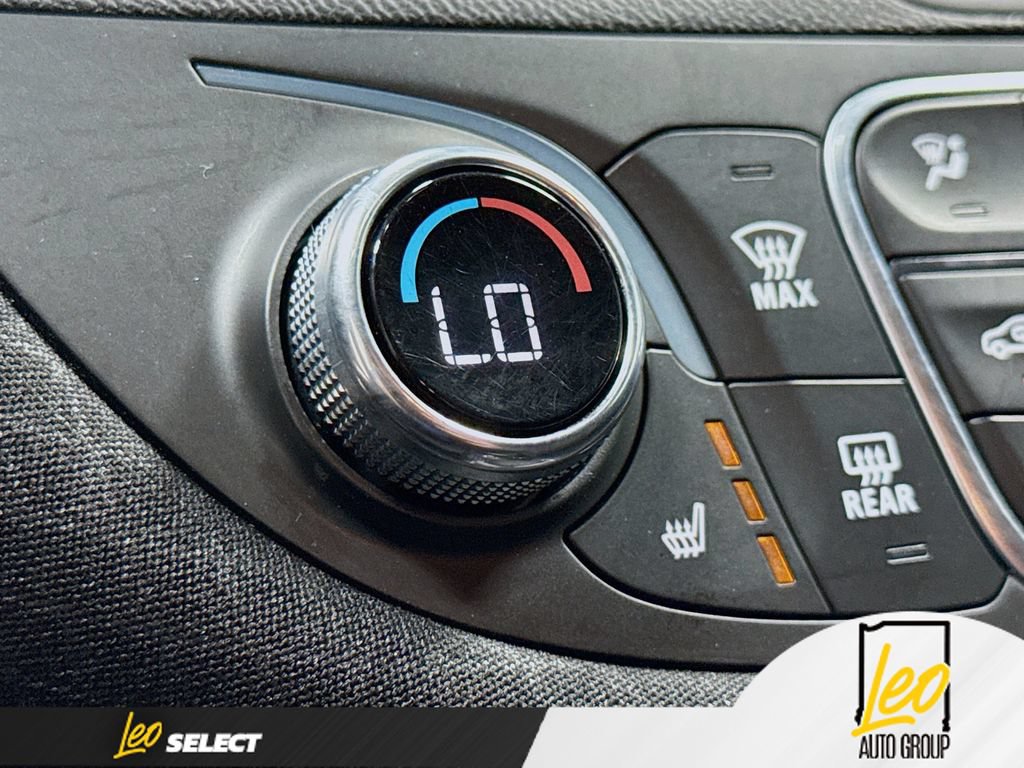Used 2023 Chevrolet Malibu LT FWD image 22