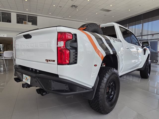 Used 2025 Chevrolet Silverado 1500 LTZ AWD/4WD image 6