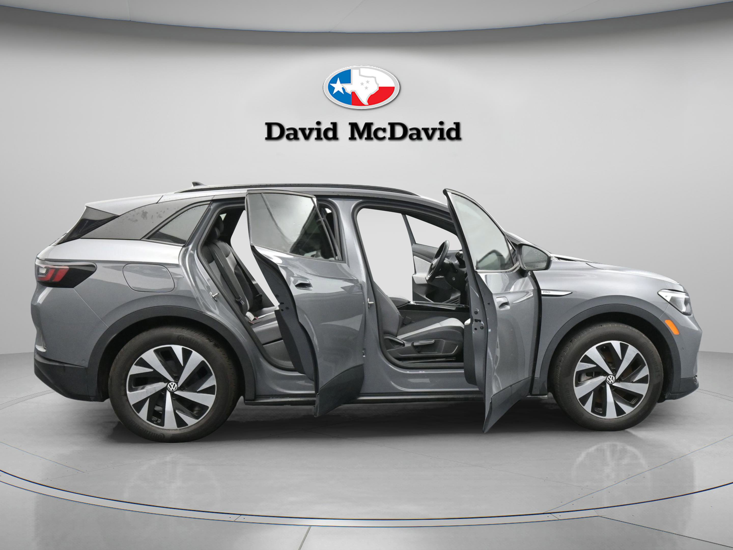 Used 2023 Volkswagen ID.4 Pro RWD image 32